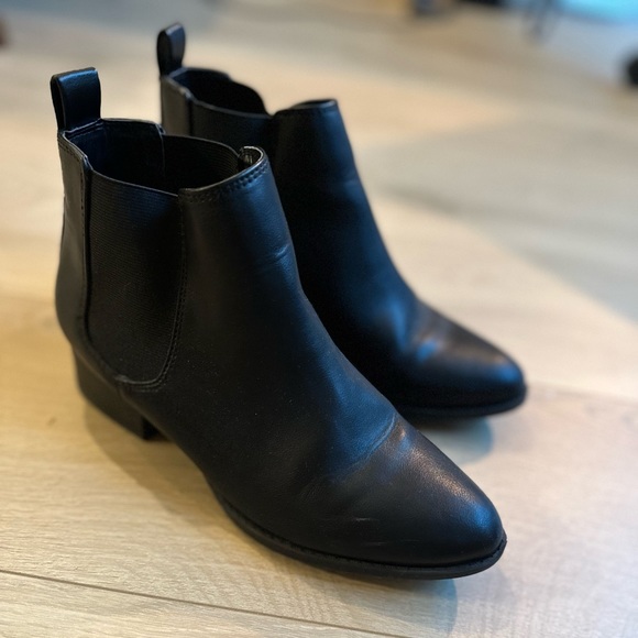 Expression Reya Chelsea Boots sz 7 - Picture 3 of 7